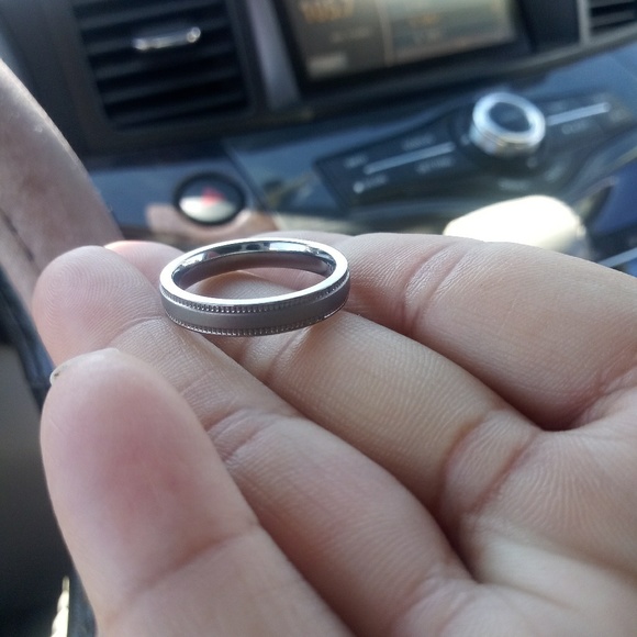 Size 9 Titanium wedding band - Picture 2 of 2